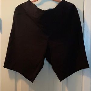 Studio Works Woman Black Pull On Shorts